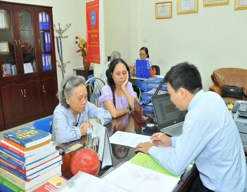 Người dân được giải thích, hướng dẫn về chính sách trợ giúp pháp lý của nhà nước (nguồn: Daibieunhandan.vn)