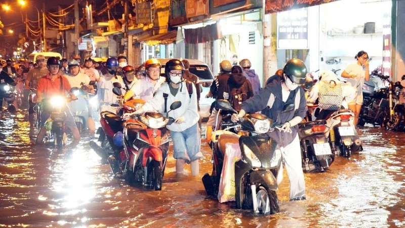 Khắc phục tình trạng ngập úng đô thị