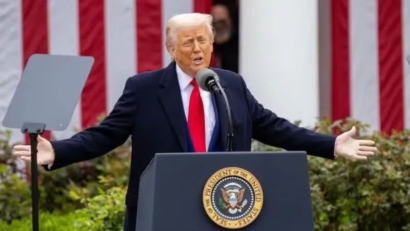 Tổng thống Donald Trump cân nhắc rút Mỹ khỏi NATO