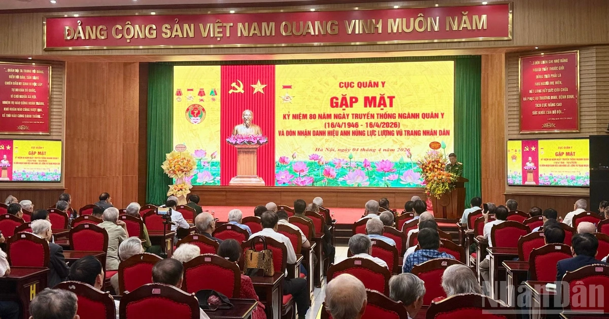 Cục Quân y gặp mặt các thế hệ cán bộ nhân kỷ niệm 80 năm Ngày truyền thống