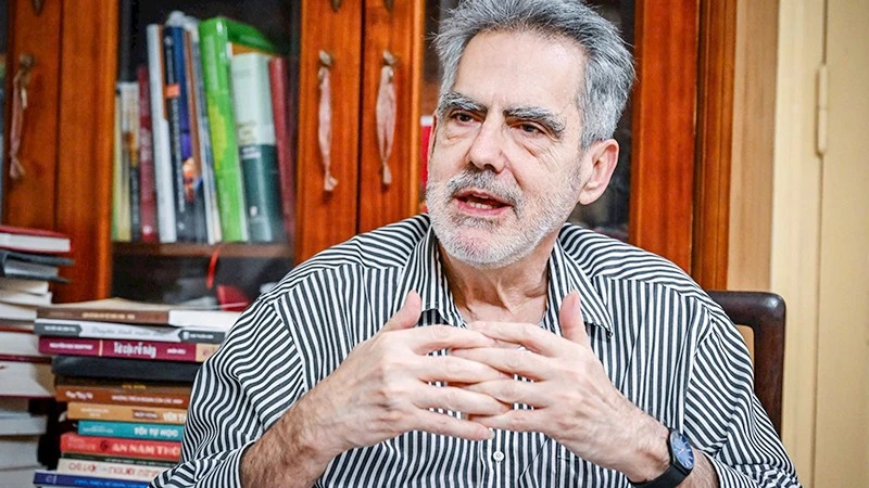 Frank Proschan: Bền bỉ một tình yêu với Việt Nam