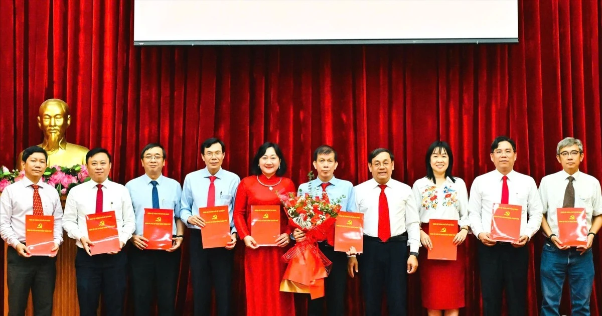 Chuẩn y Bí thư và Phó Bí thư Đảng ủy Báo Sài Gòn Giải Phóng