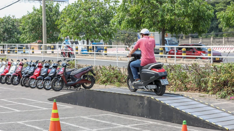 Quy chuẩn kỹ thuật quốc gia về ắc quy cho xe mô-tô, xe gắn máy điện
