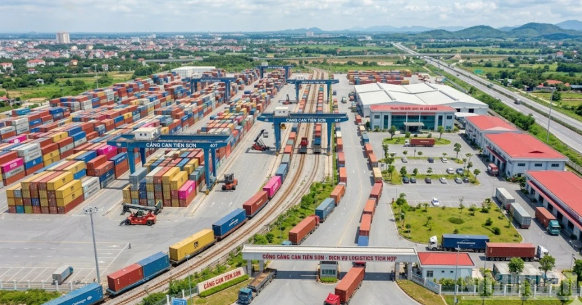 Cải cách thủ tục mở cảng cạn, giảm mạnh thời gian xử lý