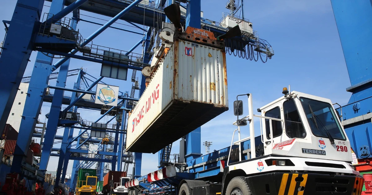 Ứng dụng AI trong logistics: Từ “xu hướng” đến yêu cầu chuyển đổi cấp thiết
