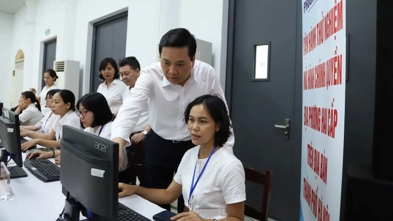 UBND cấp xã có không quá 2 phó chủ tịch