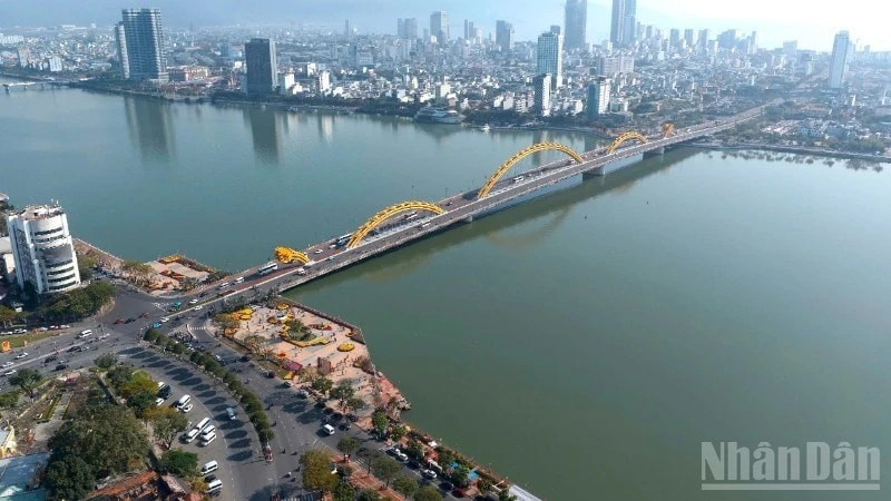 Đà Nẵng dẫn đầu xu hướng du lịch hè của du khách Việt 관련 이미지