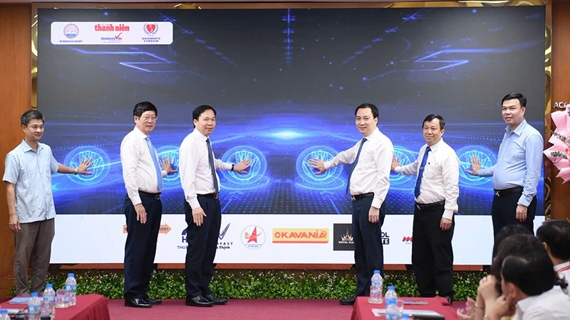 Cuộc thi viết "Vượt lên số phận" có thêm giải "Nhân vật làm chủ khoa học công nghệ