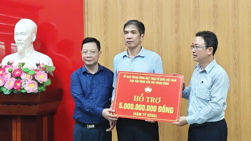 Ủy ban Trung ương Mặt trận Tổ quốc Việt Nam phân bổ 5 tỷ đồng hỗ trợ tỉnh Lai Châu