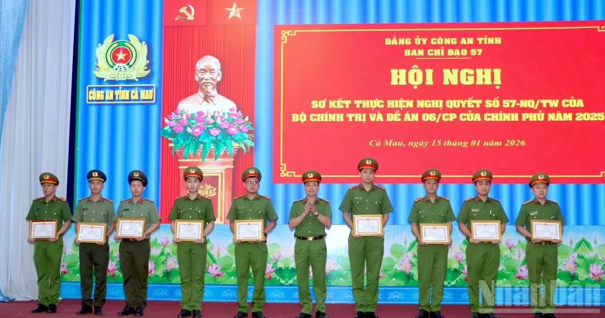 Bộ não” tinh anh thầm lặng giữ nhịp bình yên vùng Đất Mũi-Cà Mau