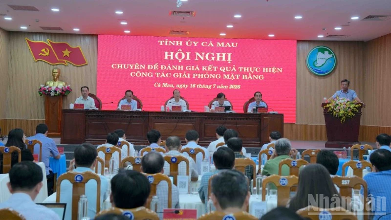 Cà Mau khơi thông điểm nghẽn mặt bằng, quyết tâm đưa các dự án trọng điểm về đích đúng hẹn