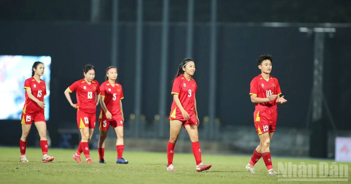 遗憾不敌菲律宾，越南女足获得银牌