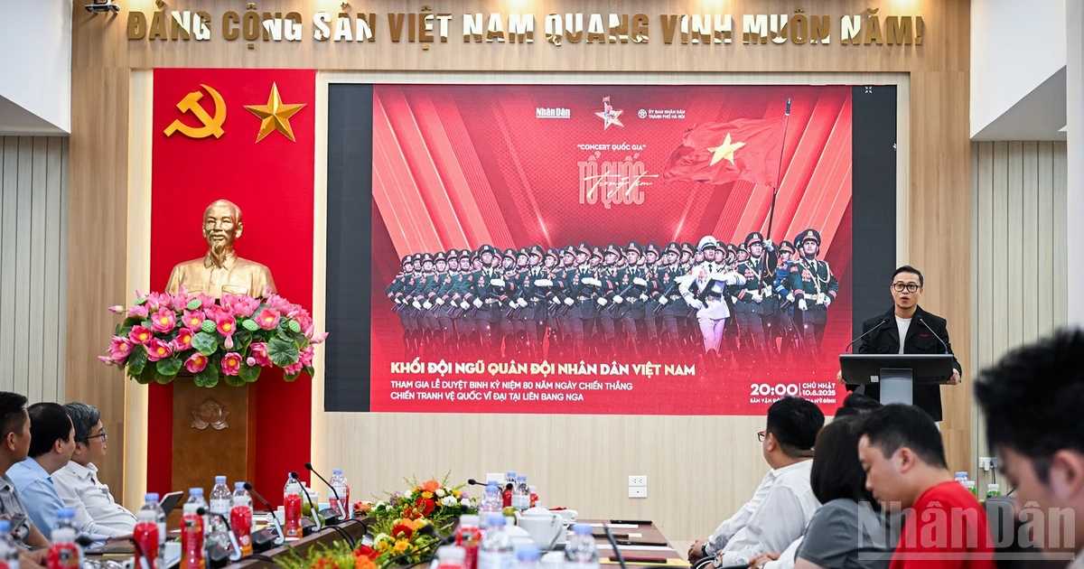 "Tổ quốc trong tim": Một concert quốc gia thể hiện tình yêu nước của nhiều thế hệ