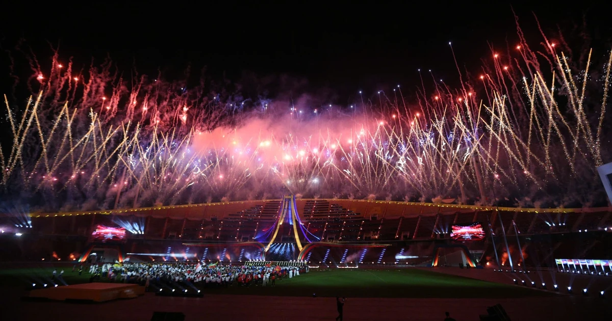 第33届东南亚运动会闭幕式上呈现了绚丽夺目的烟花表演。
