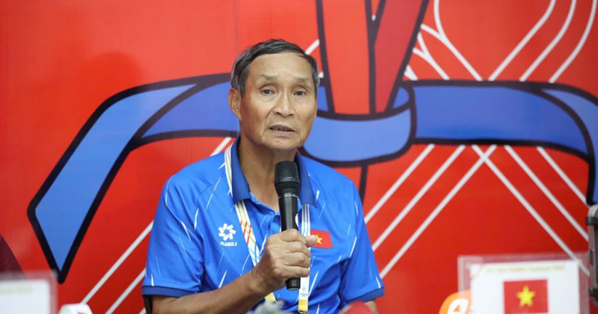 越南女足主教练梅德钟。