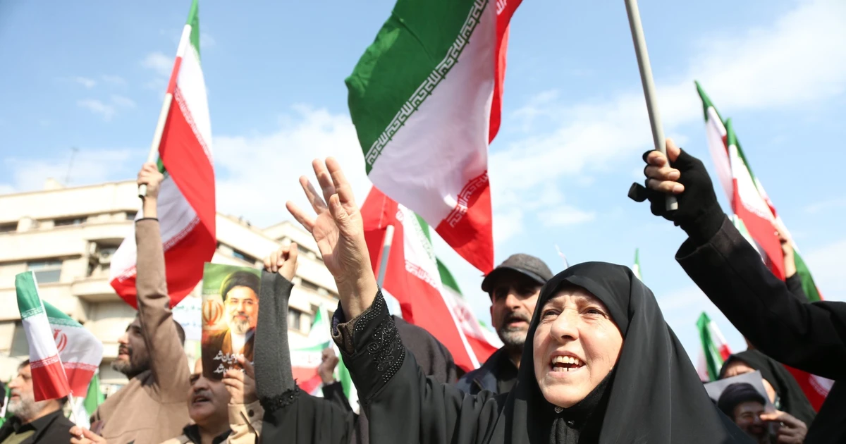 Tuyên bố trái chiều của lãnh đạo Iran, Mỹ trước giờ đàm phán
