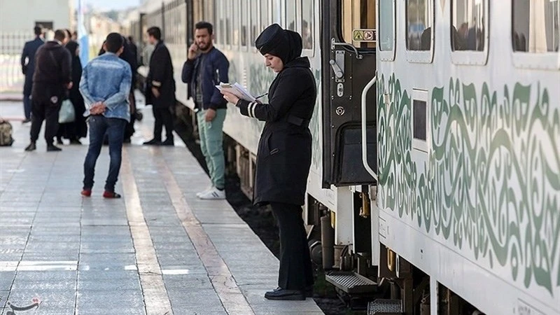 Iran khôi phục hoạt động của một số tuyến đường sắt trọng điểm