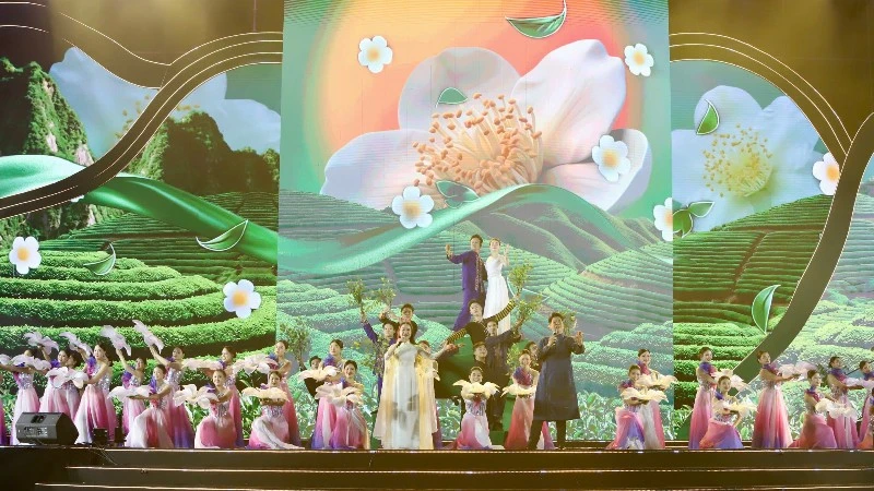 Khai mạc lễ hội "Thái Nguyên – Hương sắc danh trà"