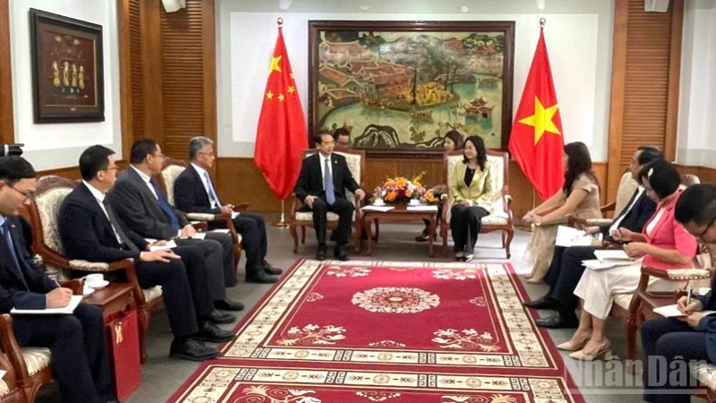 Thúc đẩy hợp tác văn hóa, thể thao và du lịch Việt Nam-Trung Quốc