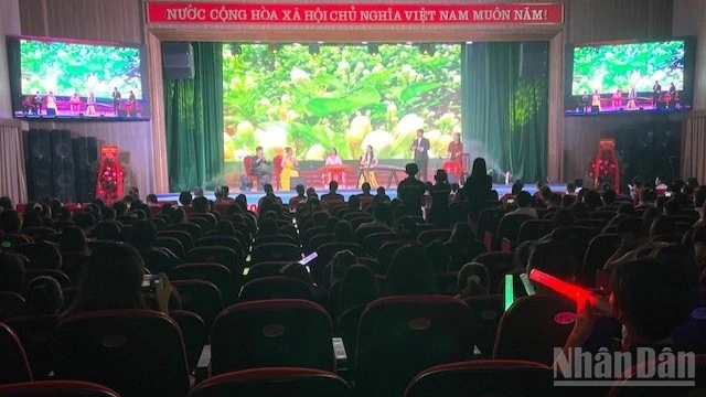 An art performance at the programme.