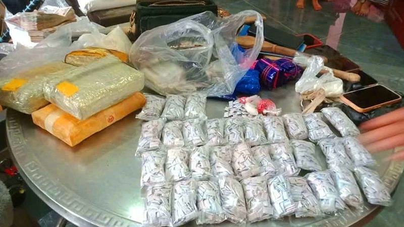 Phối hợp đấu tranh phòng, chống ma túy xuyên biên giới