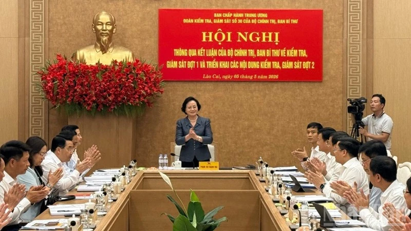 Thông qua Kết luận của Bộ Chính trị về kiểm tra, giám sát tại Lào Cai