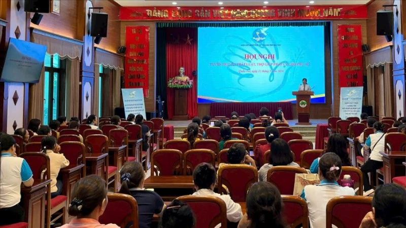 Tập huấn an toàn trên không gian mạng cho phụ nữ nông thôn