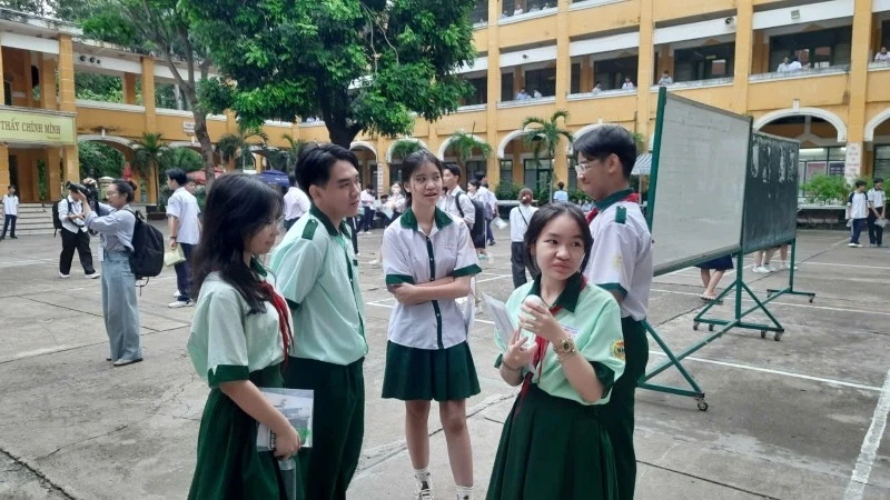 Thành phố Hồ Chí Minh: 79 trường công lập tuyển sinh bổ sung gần 3.460 chỉ tiêu lớp 10