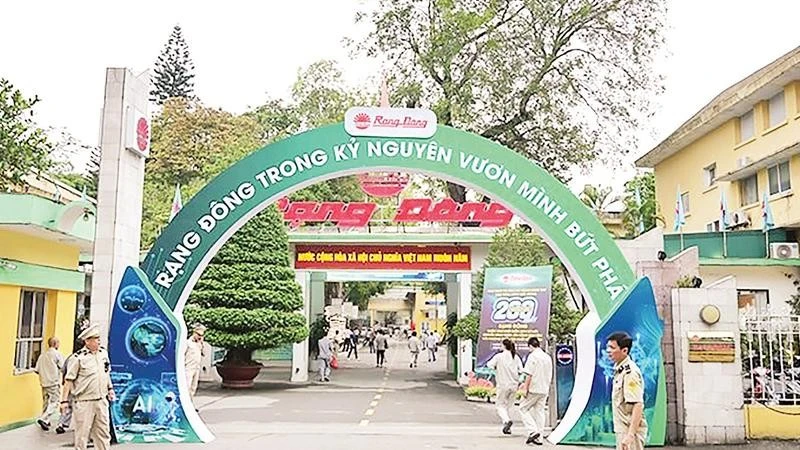 Ưu tiên quỹ đất cho mục đích công cộng khi dời cơ sở sản xuất