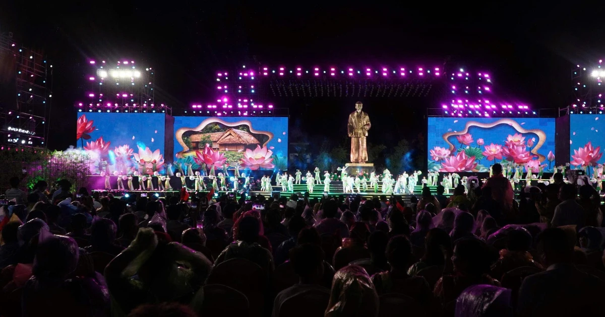 Khai mạc Lễ hội Làng Sen năm 2026