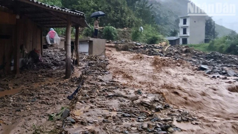 Mưa lũ gây thiệt hại khoảng 6,5 tỷ đồng tại xã Ngọc Chiến, Sơn La cảnh báo nguy cơ lũ tiếp diễn