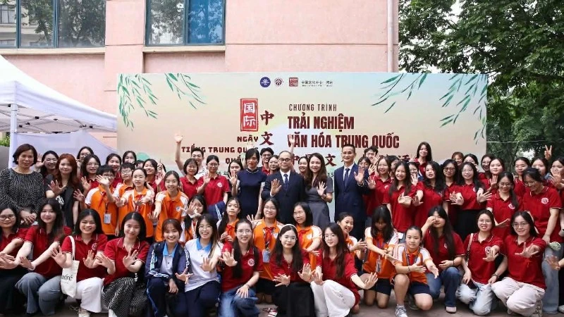 Trải nghiệm văn hóa Trung Quốc, lan tỏa giá trị ngôn ngữ