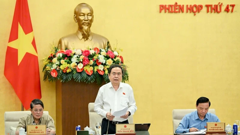 Ủy ban Thường vụ Quốc hội cho ý kiến bước đầu về việc chuẩn bị Kỳ họp thứ 10
