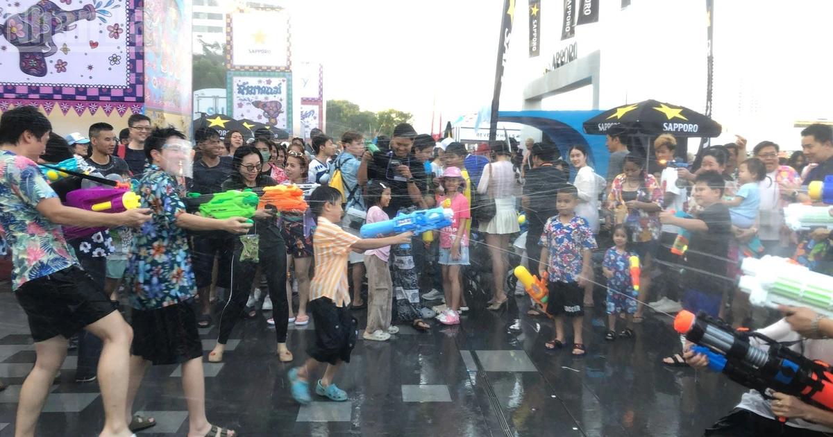 Songkran tạo động lực cho ngành công nghiệp không khói Thái Lan