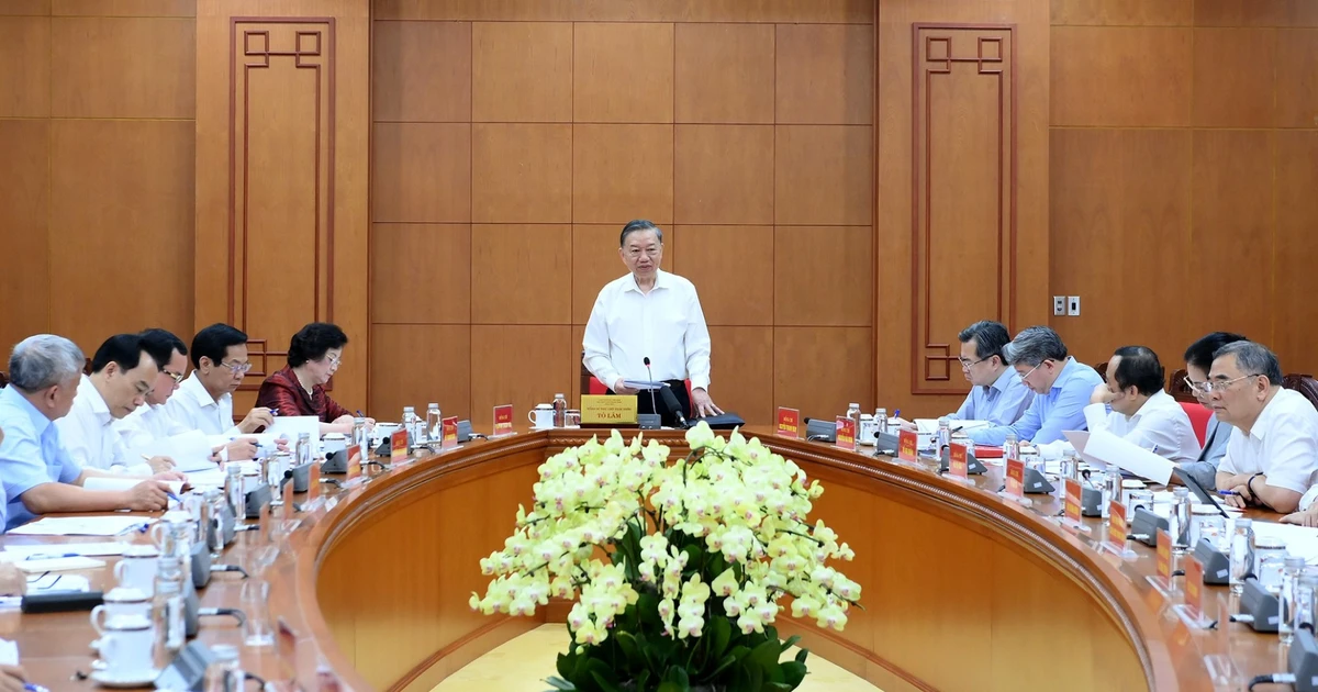 [Ảnh] Tổng Bí thư, Chủ tịch nước Tô Lâm chủ trì làm việc với ngành nội vụ về chất lượng nguồn lao động Việt Nam