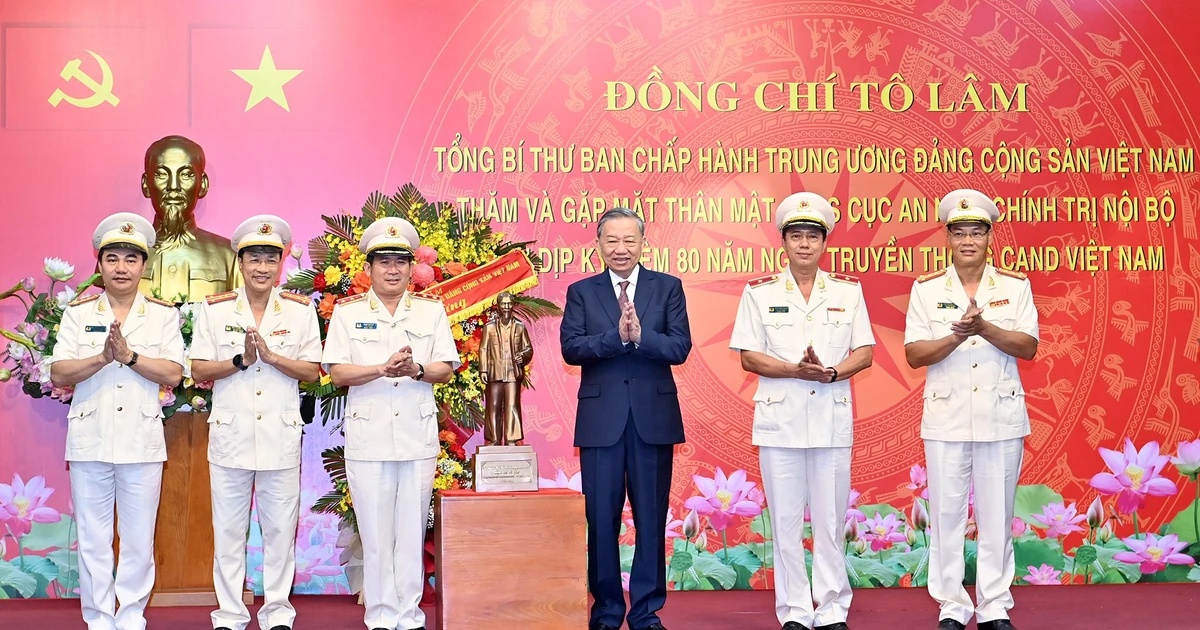 [Foto] Máximo líder partidista de Vietnam visita Departamento de Seguridad Política Interna del Ministerio de Seguridad Pública