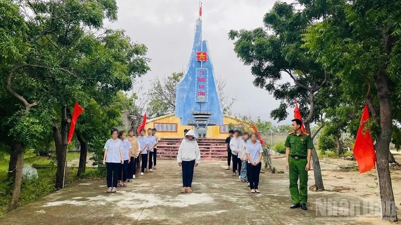 Giáo dục thiếu niên vi phạm bằng lao động công ích - Báo Nhân Dân điện tử