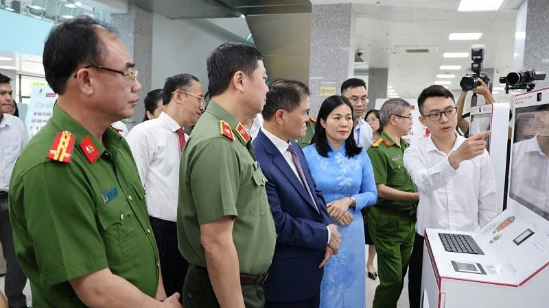 Bước tiến mới trong cải cách thủ tục hành chính tỉnh Quảng Ninh