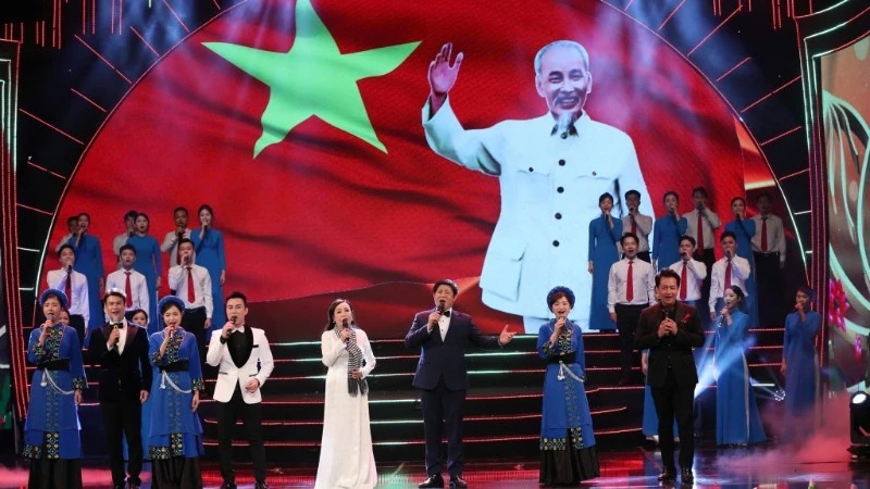 Hà Nội tổ chức nhiều chương trình nghệ thuật kỷ niệm 136 năm Ngày sinh Chủ tịch Hồ Chí Minh