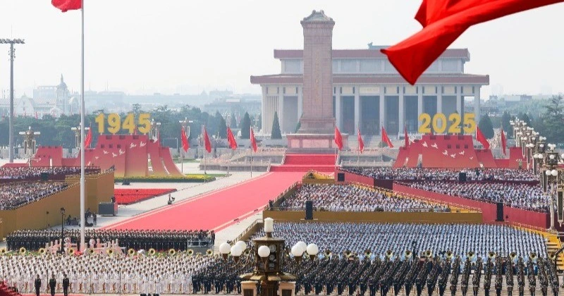 Trung Quốc duyệt binh kỷ niệm 80 năm chiến thắng phát-xít của nhân dân thế giới