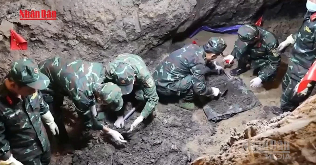 [Video] Đã tìm thấy 11 hài cốt liệt sĩ tại Công viên Lê Thị Riêng