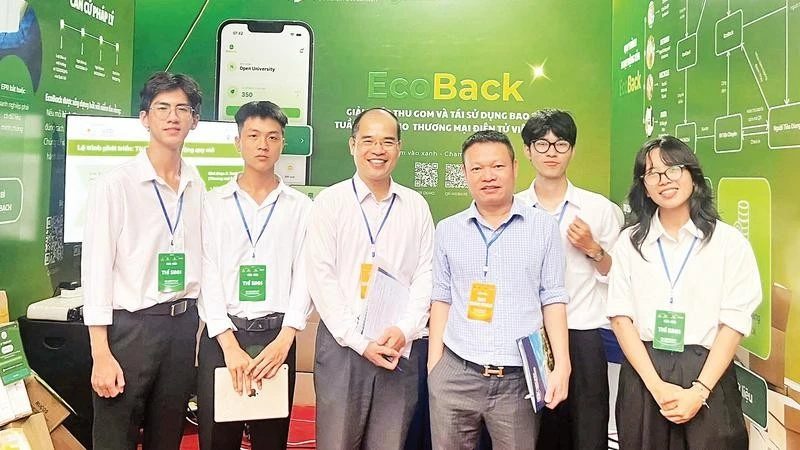 Khởi nghiệp trong trường đại học