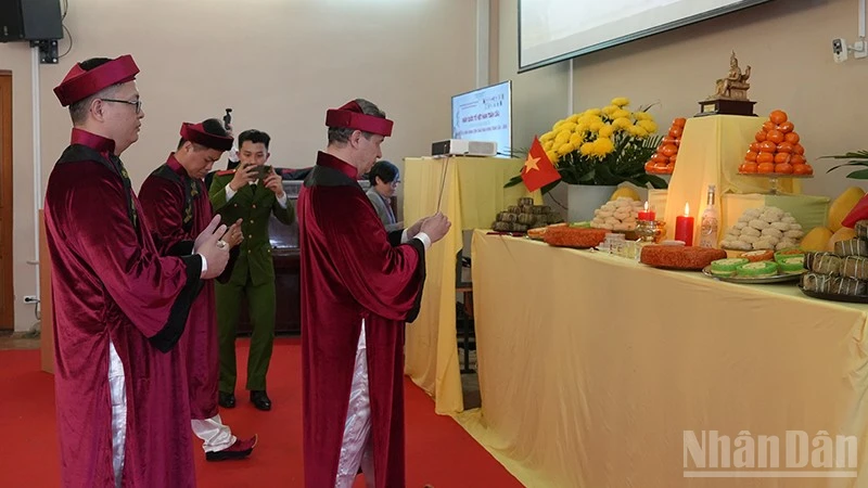 Người Việt tại “thủ đô phương Bắc” nước Nga cùng nhau hướng về cội nguồn