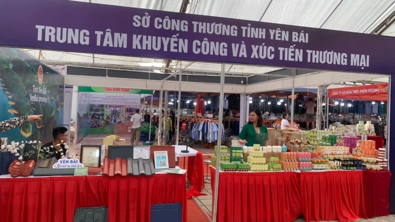 Quảng bá sản phẩm và mở rộng hệ thống phân phối đưa hàng hóa thương hiệu Việt đến với đông đảo người tiêu dùng | Báo Nhân Dân điện tử