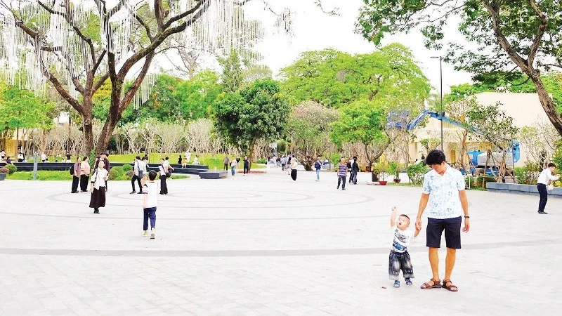 Giải bài toán thiếu hụt mảng xanh trong thành phố