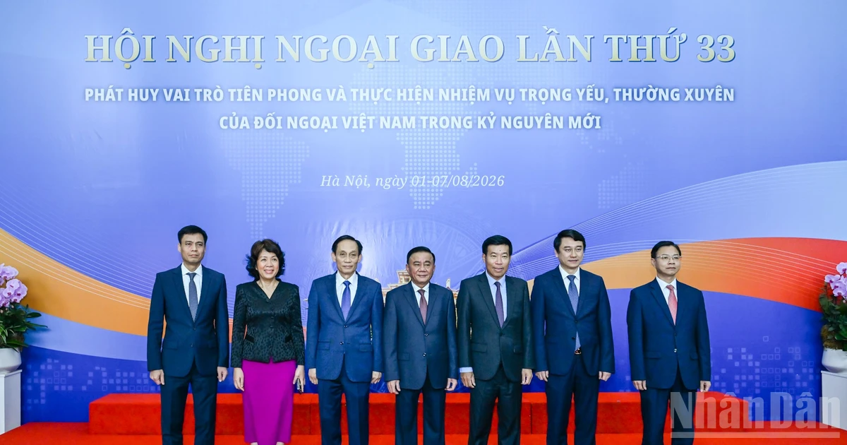 [Ảnh] Thường trực Ban Bí thư Trần Cẩm Tú dự Phiên họp toàn thể về đối ngoại Đảng và đối ngoại nhân dân