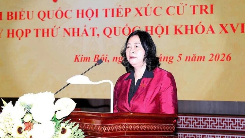 Đồng chí Bùi Thị Minh Hoài tiếp xúc cử tri tại tỉnh Phú Thọ