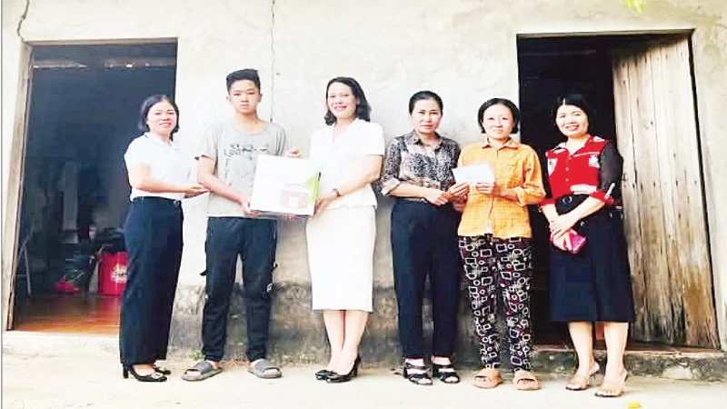 Ngôi trường ấm áp tình yêu thương