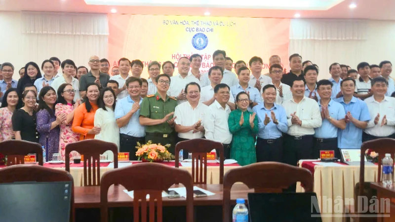 Tập huấn an toàn thông tin cho nhà báo trong môi trường số