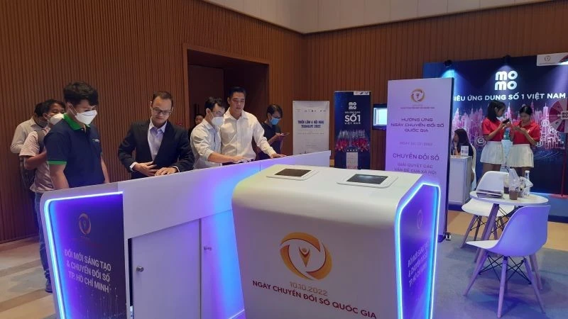 Ho Chi Minh City showcases digital transformation solutions on National Digital Transformation Day.